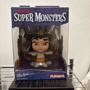 Purple Action Figure Playset for Imaginative Adventures